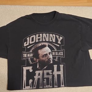Short sleeve tee...size L...black ...Johnny Cash...mens